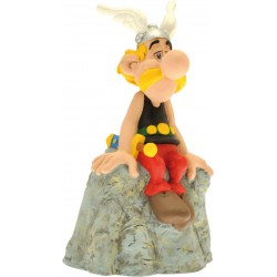 Hucha Asterix Sentado en una Roca