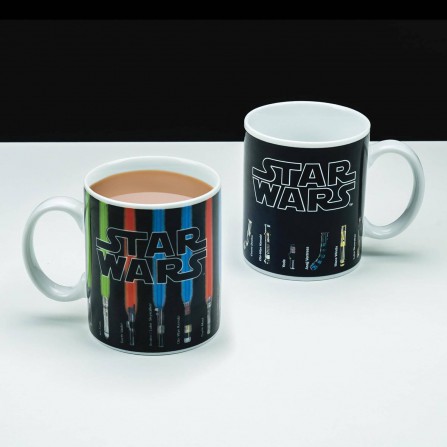 Taza termica star wars espadas laser